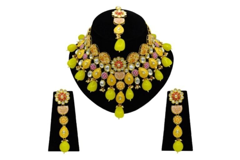 Sujwel launches a new line of exquisite Kundan jewellery this wedding season